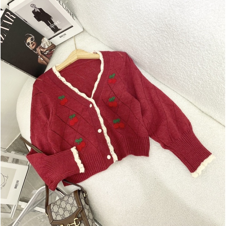 Áo croptop len đỏ thêu cherry