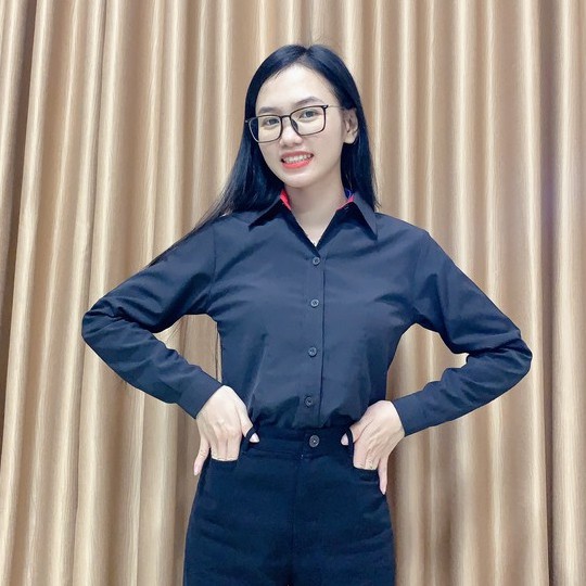 Áo sơ mi Nữ màu đen, Áo sơ mi dài tay công sở phối viền cổ đỏ đẹp !