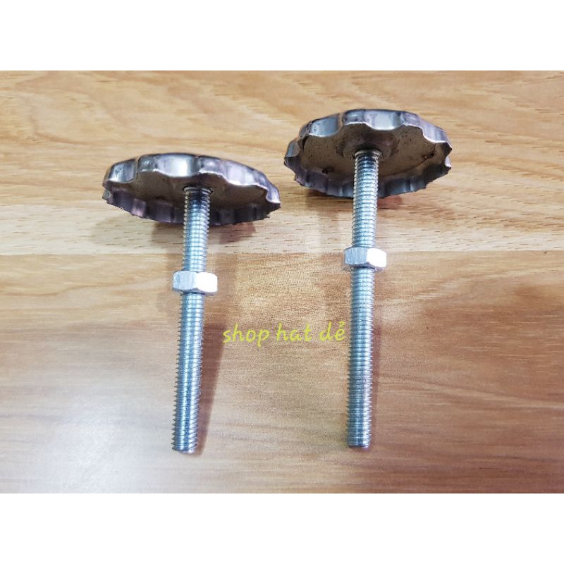 Núm vặn cốp xe cub 78