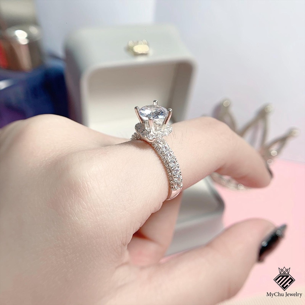 Nhẫn đá cao 4 chấu sang chảnh, chất liệu bạc cao cấp - MyyChu Jewelry