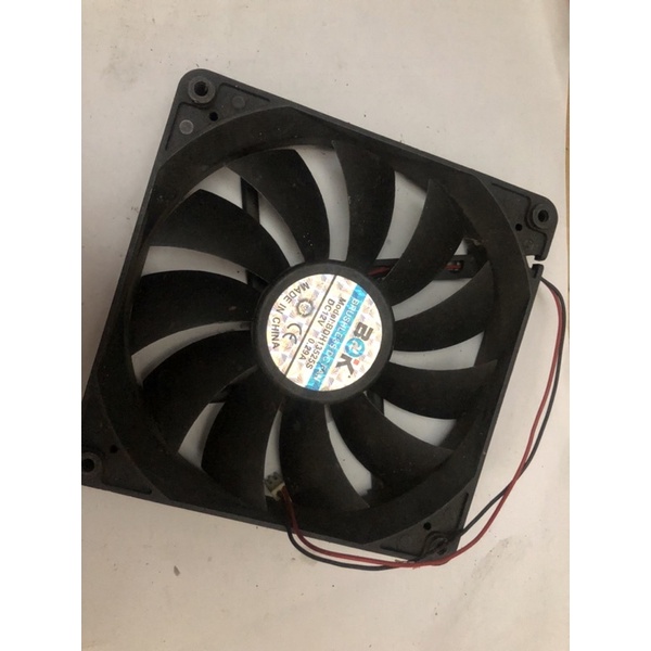 Fan 14cm BOK 12V 0.29A đã test kĩ, chạy tốt