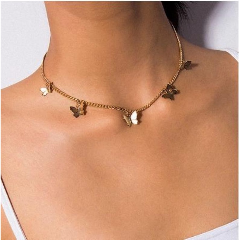 Vòng cổ nữ chocker mắt xích đính mặt hình cánh bướm