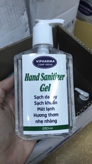 Nước rửa tay khô Vipharma