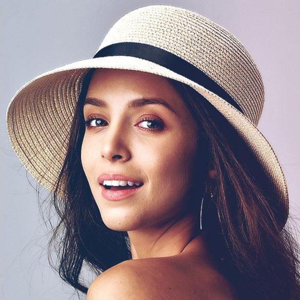 Mũ cói đi biển Cloche - mũ chuông vành rộng - viền dây nơ đen dài