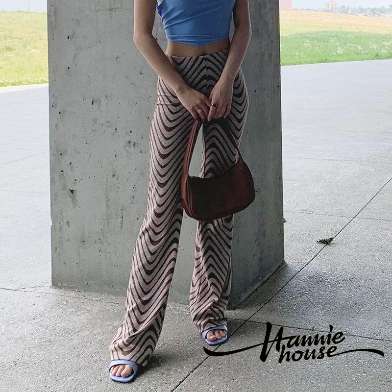 Quần ống loe lưng cao in họa tiết sọc gợn sóng màu nâu cho nữ