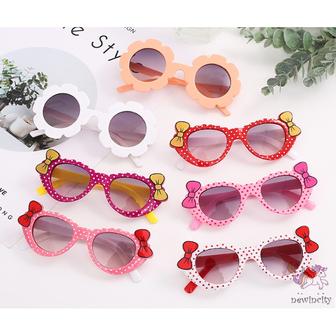 Kính Mát Hoạt Hình Xinh Xắn Cho Bé