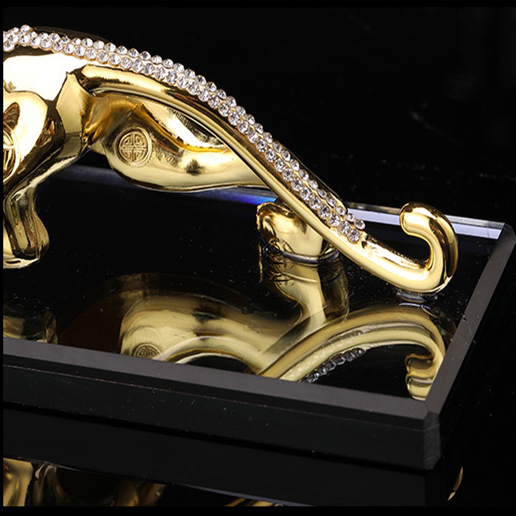 Tượng Báo Vàng Đính Đá Trang Trí Taplo Ô Tô, Đế Đựng Nước Hoa Làm Bằng Pha Lê, Tặng kèm tinh dầu,miếng chống trượt