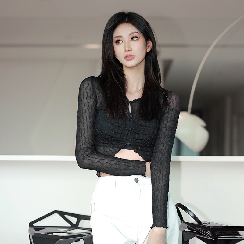 Kliou 2022 Mới vào mùa hè Áo kiểu KLIOU khoác vào tay dài dệt kim xuyên thấu phong cách Pháp cổ điển thời trang quyến rũ dành cho nữ