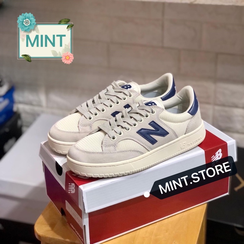 Giày thể thao sneaker 300 new chữ xanh than mới