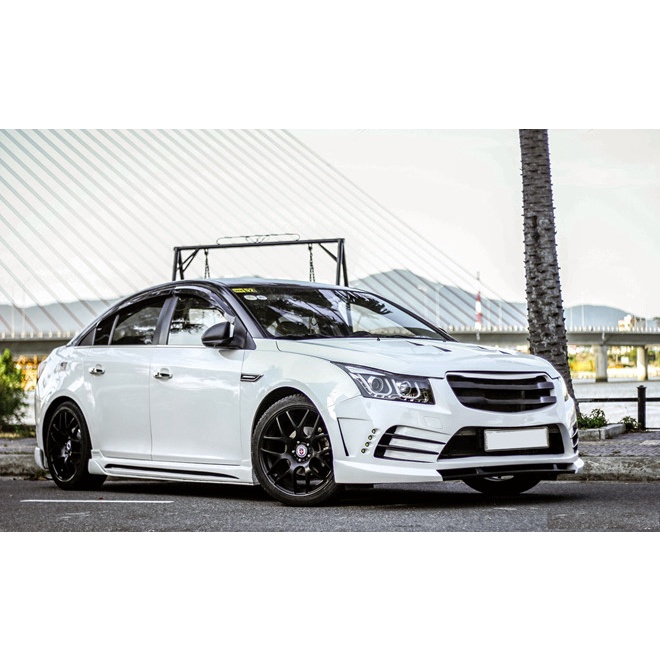 Líp sườn xe cruze