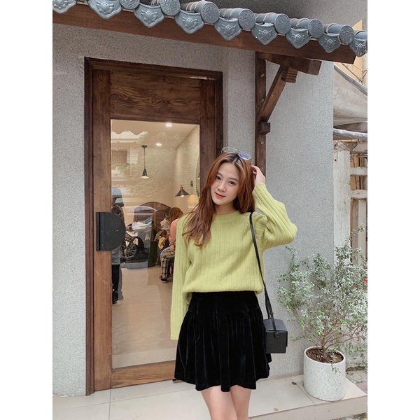 Chân váy nhung form to