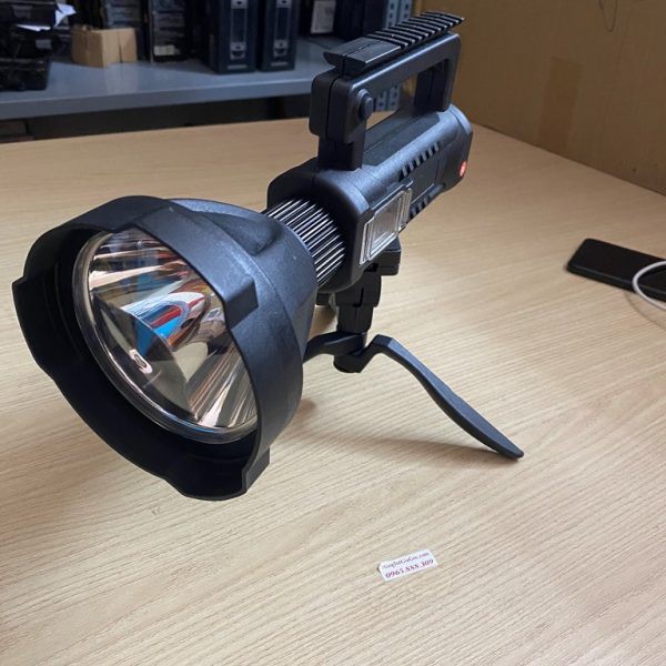 Đèn pin xách tay W590 pha to chiếu cực xa, bóng led P50 siêu sáng – (mã DP152) | BigBuy360 - bigbuy360.vn
