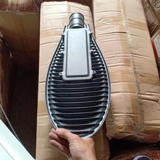 Đền đường 50w đèn chiếc lá