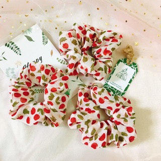 CỘT TÓC VẢI SCRUNCHIES CHERRY KÈM ẢNH THẬT