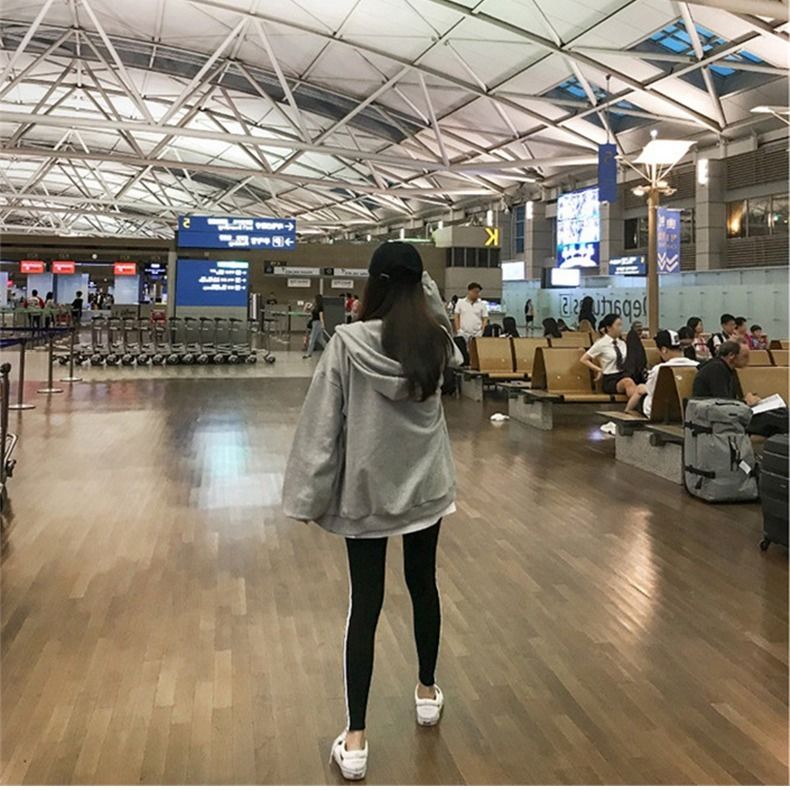 Áo Hoodie Thời Trang Năng Động Cho Nam Nữ