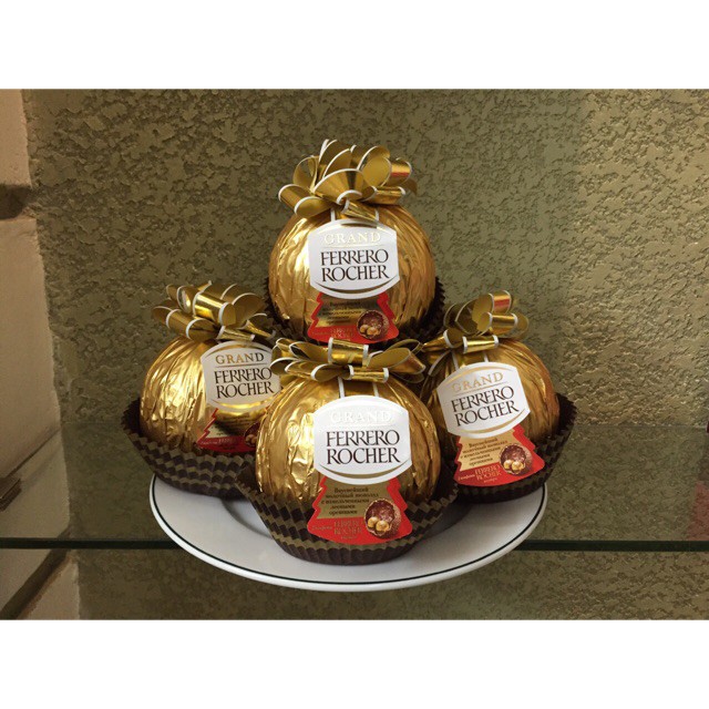 SOCOLA FERRERO ROCHER QUẢ CẦU NƠ VÀNG SIZE TO 250g