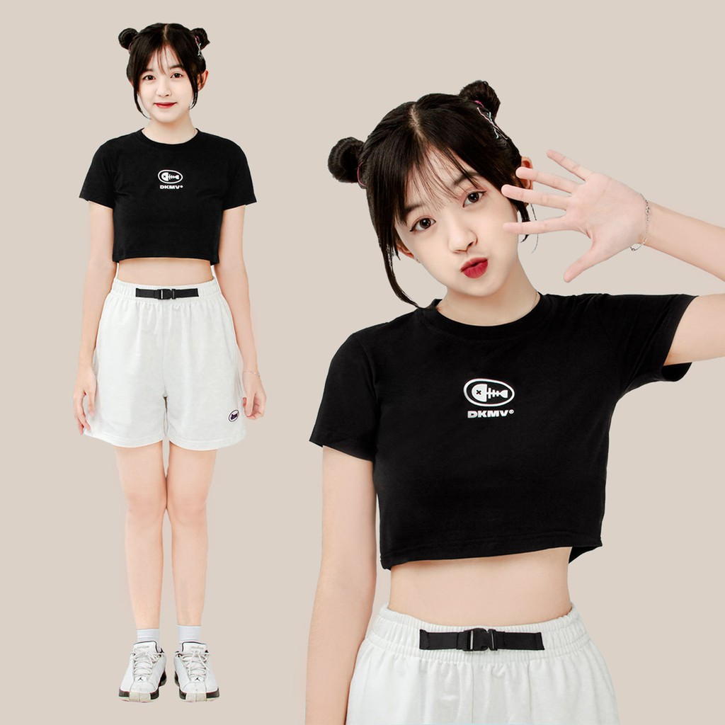 Áo croptop ôm ngắn tay màu đen nữ DKMV - Croptop nữ ôm Black Basic Croptop