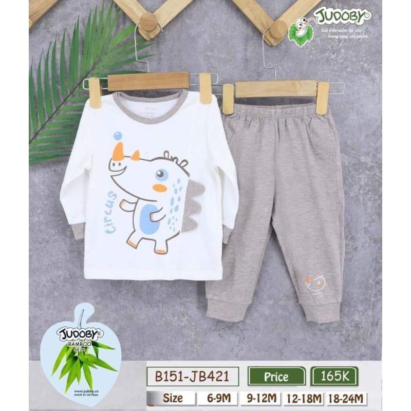 Dokma- bộ cài vai dài tay