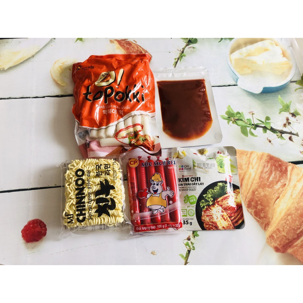 500G BÁNH GẠO CAY + MÌ CHINNOO + SỐT + KIM CHI + XXTT CP