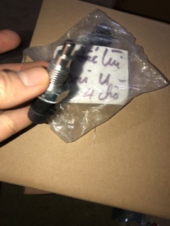 phutungthaythe🔧| núm báo lùi daiu 4 chỗ ( núm báo lùi oto )