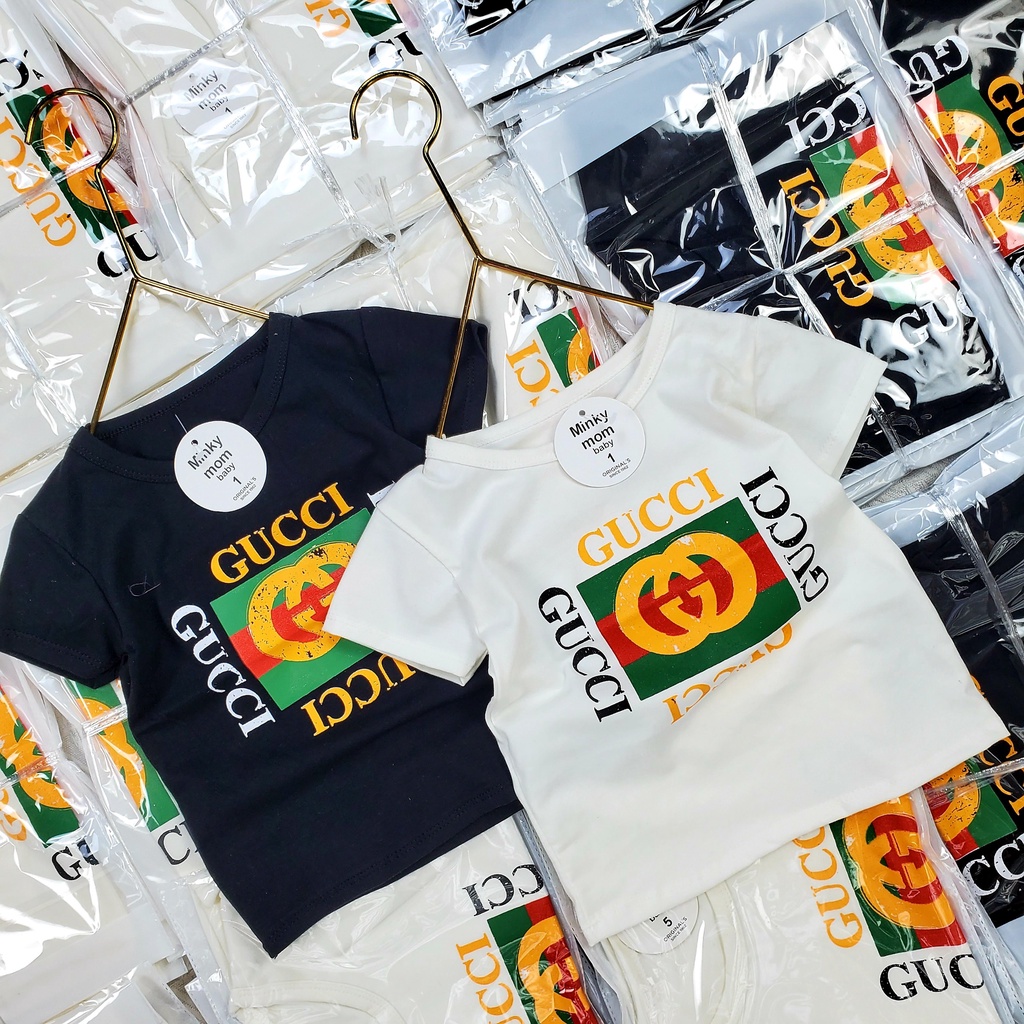 Áo Thun, Áo Phông Cho Bé Trai Bé Gái G C 2 Màu Đen Trắng Cực Hot Size 8-18kg