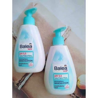 Dung dịch vệ sinh phụ nữ balea