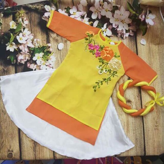 Áo dài cách tân