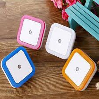 ĐÈN LED NGỦ CẢM ỨNG