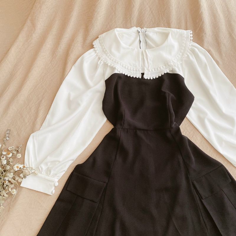 ĐẦM ĐEN PHỐI TAY CỔ PETER TẦNG TRẮNG