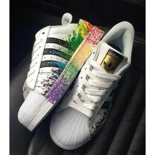 Giày Adidas