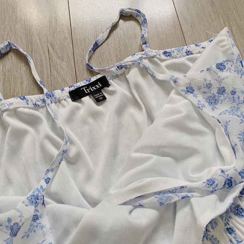 Bộ Jumpsuit hoa nhí xanh