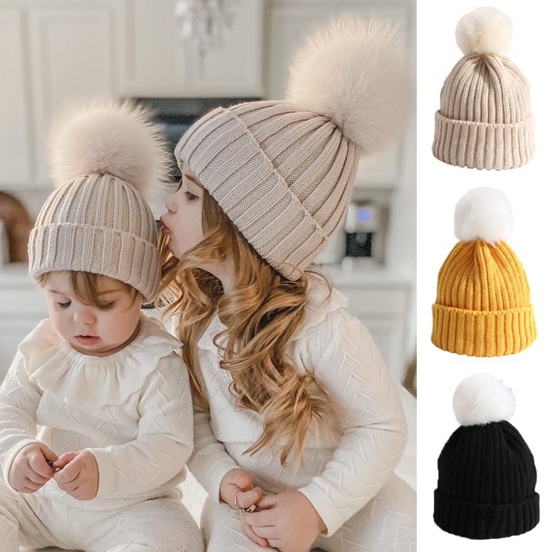 Mũ beanie Trùm Đầu Màu Trơn Đính Quả Cầu Lông Xinh Xắn Cho Bé