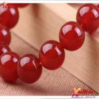 Vòng đá phong thủy đỏ 13 ly