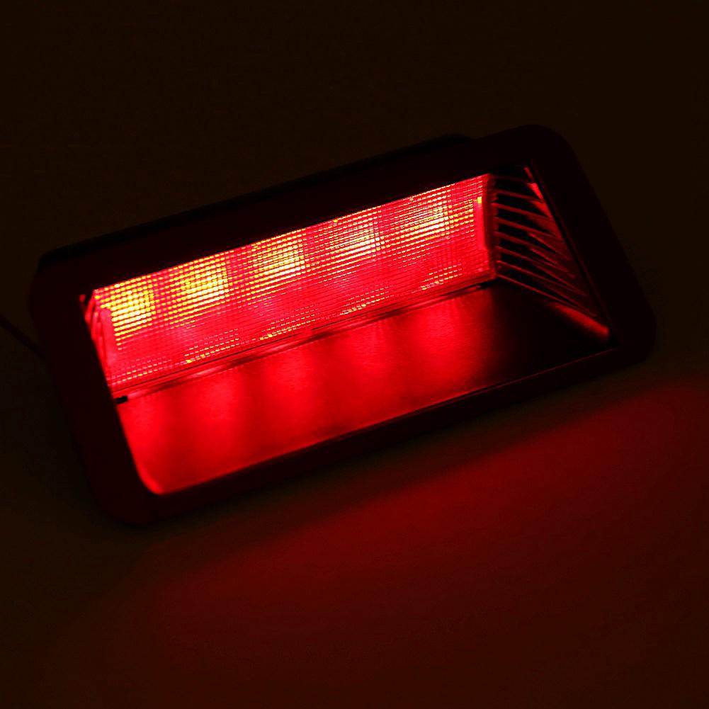 Đèn phanh gắn đuôi xe hơi 12v