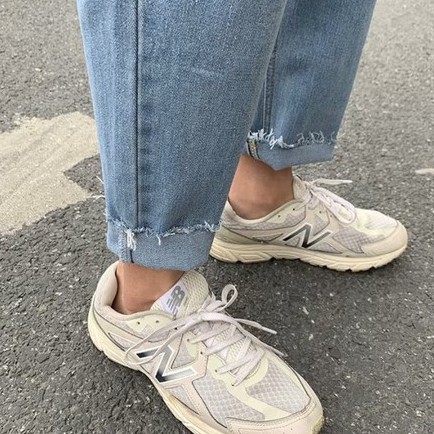 Quần Jeans Baggy Dáng Rách Cạnh 2021 tại Baggy Store 88 | BigBuy360 - bigbuy360.vn