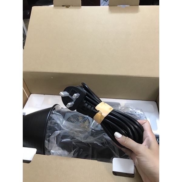 Dây nguồn dài cho đèn chụp ảnh quay phim