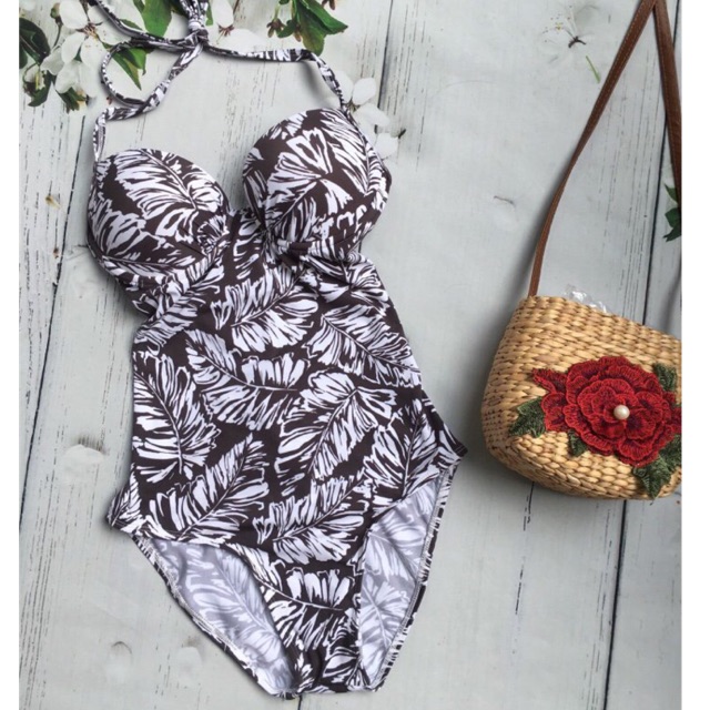 Bikini 1 mảnh cúp ngực