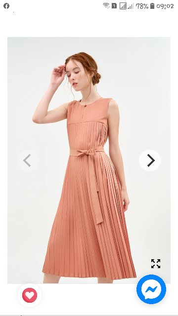 Váy midi form rộng size M hãng marc