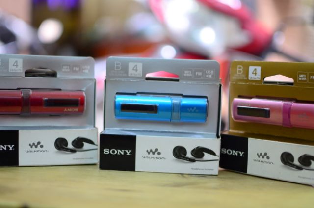Máy nghe nhạc sony b183f fullbox