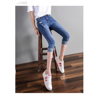 Quần jean lửng thêu hoa LS_QL008