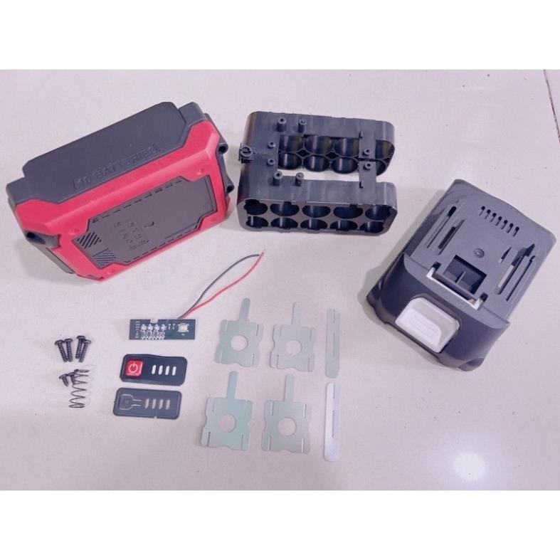 Vỏ makita 18v có leb báo pin 2P  có kẽm .Vỏ chống sốc có tem