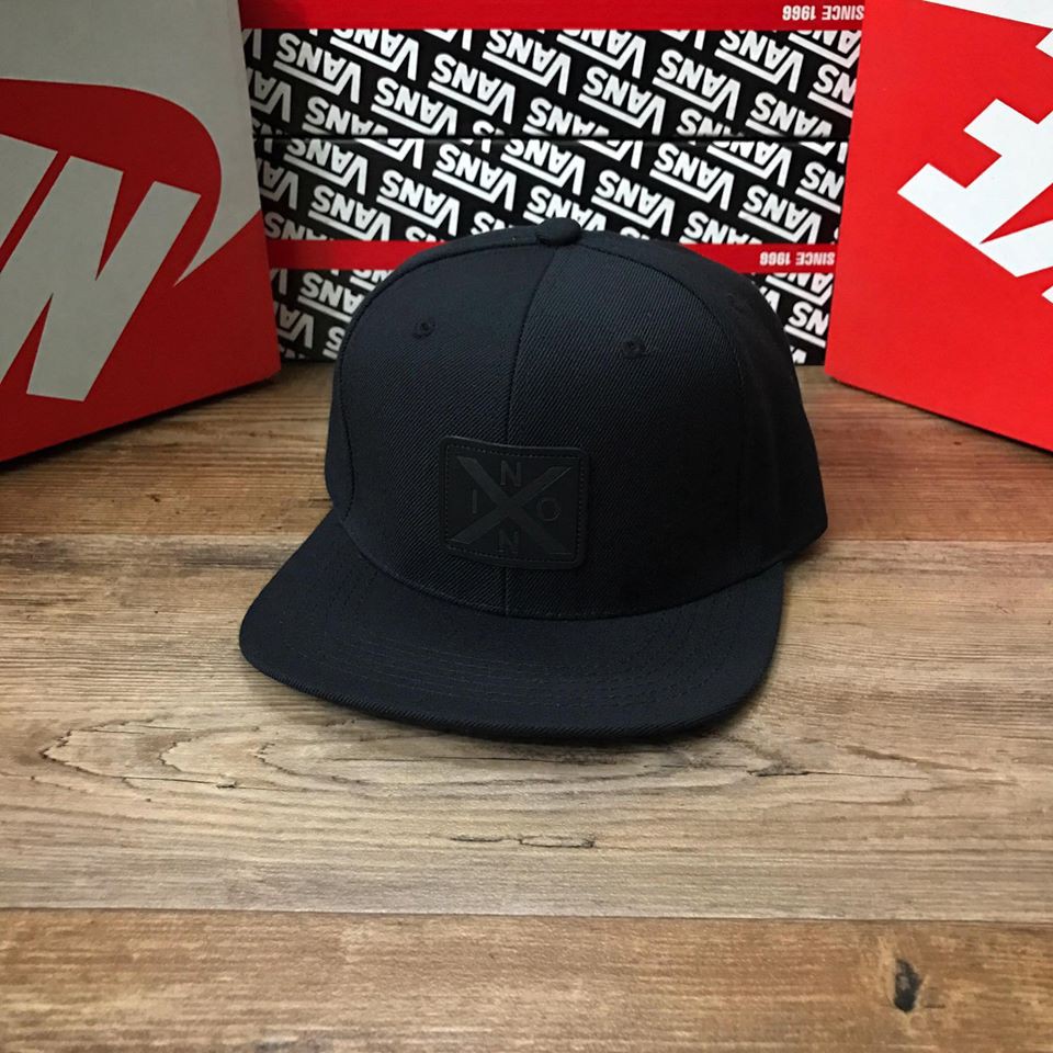 Nón Snapback nam nữ NIXON