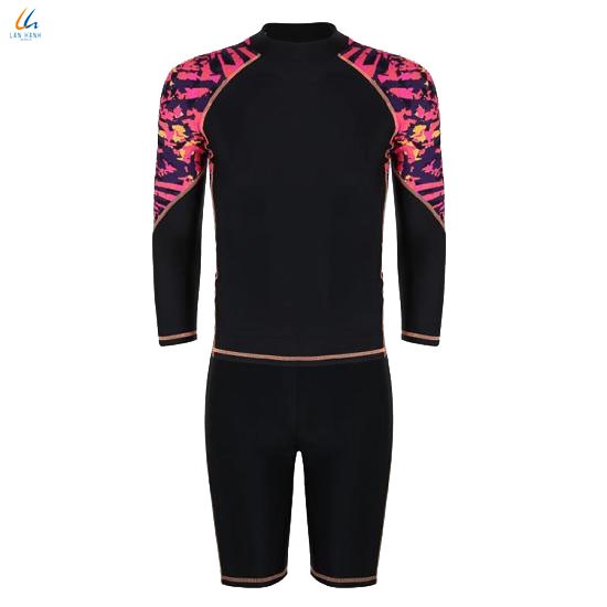 Bộ đồ bơi nam Lan Hạnh thân rời, áo tay dài quần shorts Đen họa tiết 21088-DE102