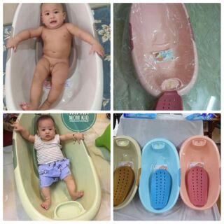 Chậu tắm kèm miếng lưới đỡ bé đa Việt Nhật đa năng