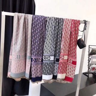 Khăn dạ hiệu cao cấp