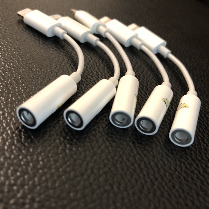 (Chính hãng )dây chuyển lightning(ip)sang jack tai nghe 3.5 loại xịn