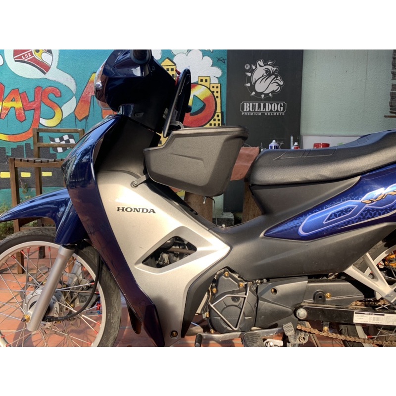 Thùng giữa G12N và pat gắn xe Wave 110