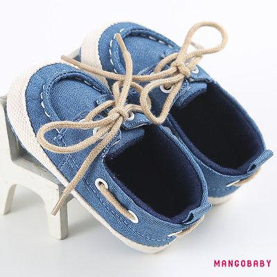 Giày bít mũi đế mềm thời trang dành cho bé từ 0-18 tháng tuổi