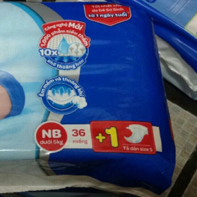 ( Tặng miếng) Bỉm dán Huggies Newborn, size XS gói 40 miếng, loại mới