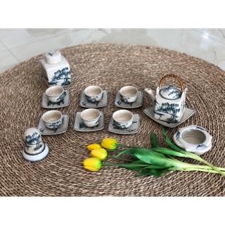 Bộ ấm chén bát tràng men rạn cổ vẽ sơn thuỷ dáng vuông